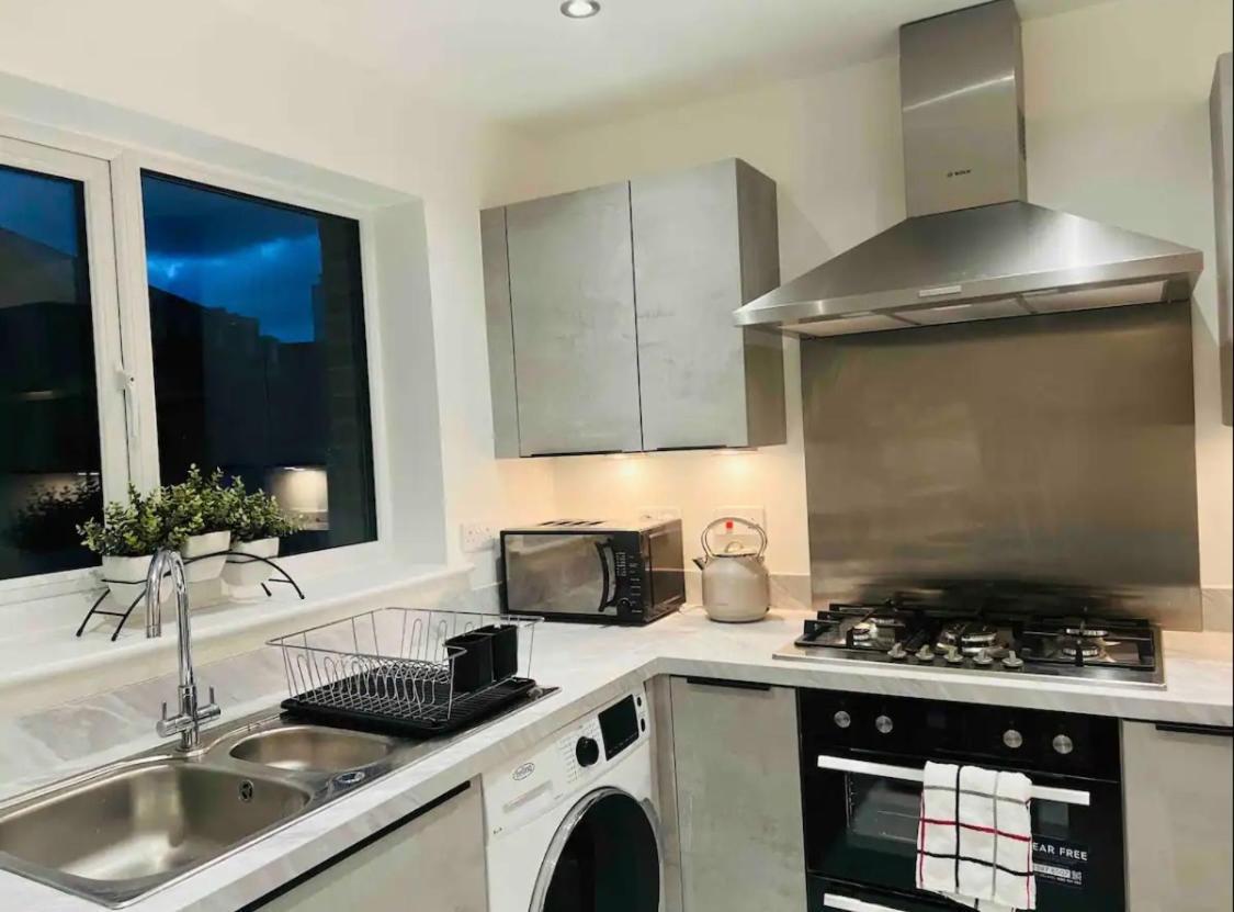 Stylish New Built Hospedagem domiciliar Manchester